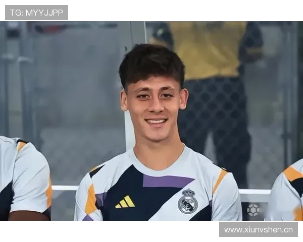 居莱尔适合边锋还是中场 位置适配差异及选择逻辑分析